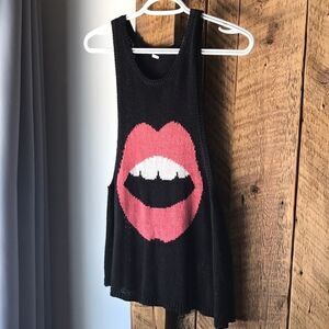 3/30$ Funny knitted camisole. 